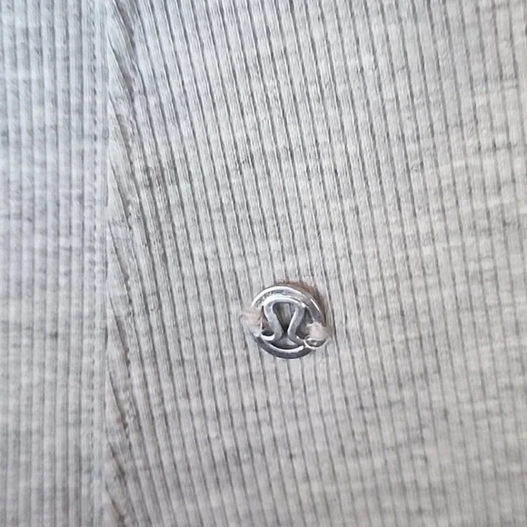 Lululemon Athletica Gone For The Week Dress Gray Medium NWOT - Picture 4 of 12